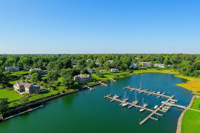 Greenwich, CT